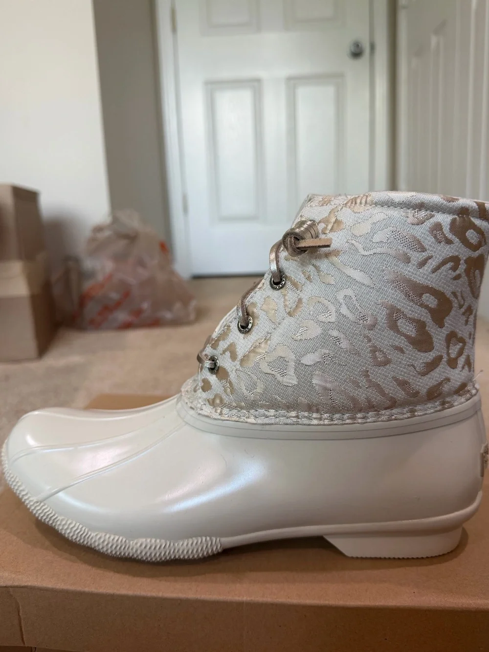 Sperry brand new